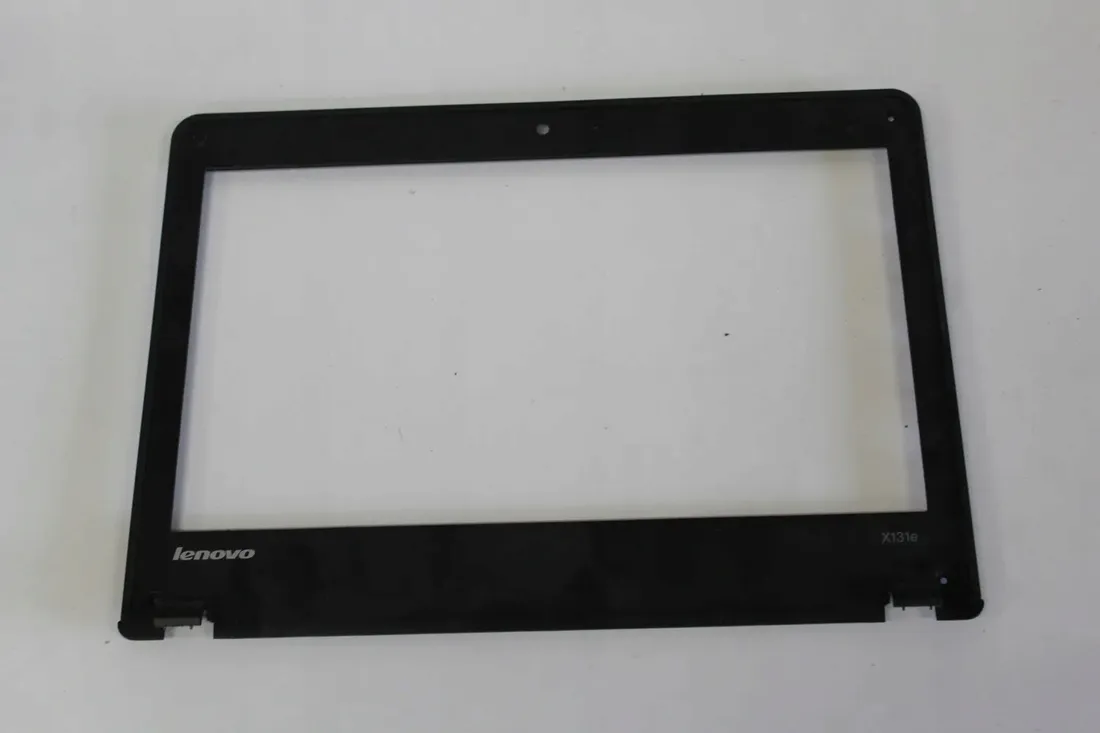 ramka-matrycy-lenovo-x131e
