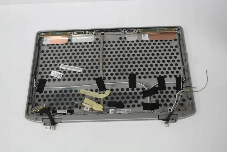 klapa-matrycy-dell-e6320