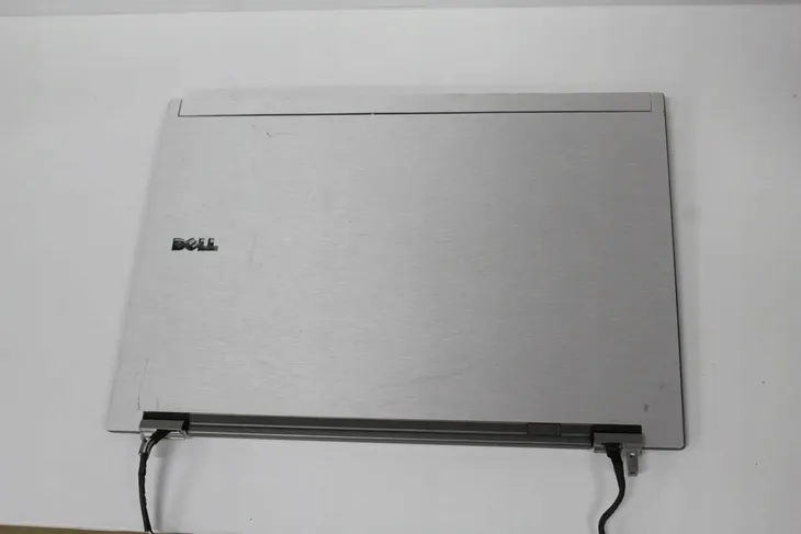 klapa-matrycy-dell-e6410