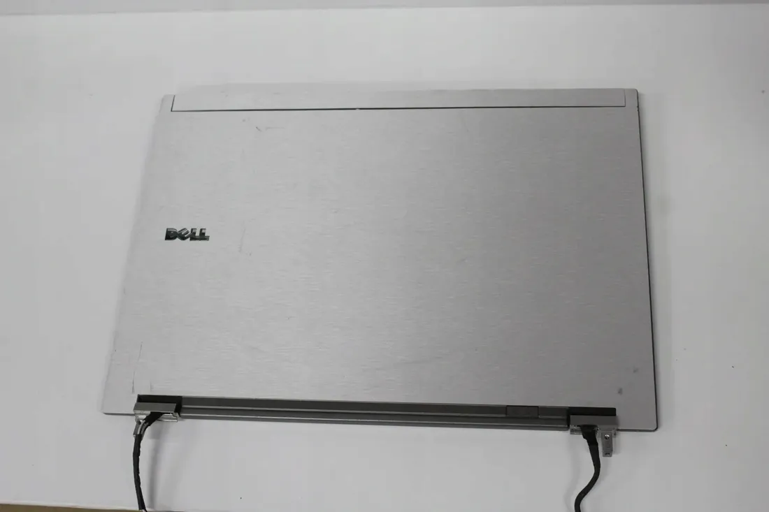 klapa-matrycy-dell-e6410