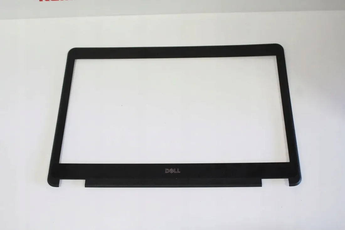 ramka-matrycy-dell-e7440