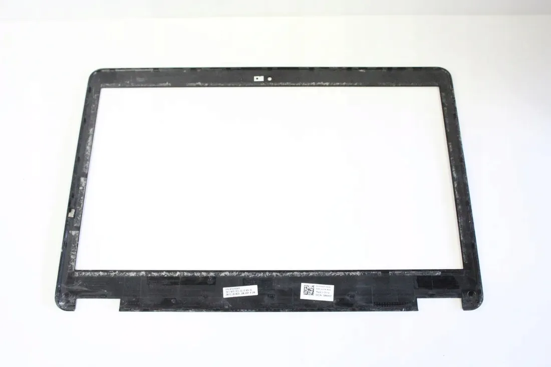 ramka-matrycy-dell-latitude-e7450