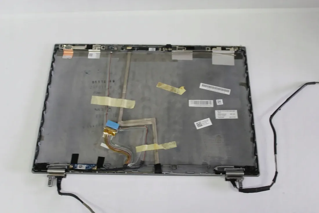 klapa-matrycy-dell-e6410