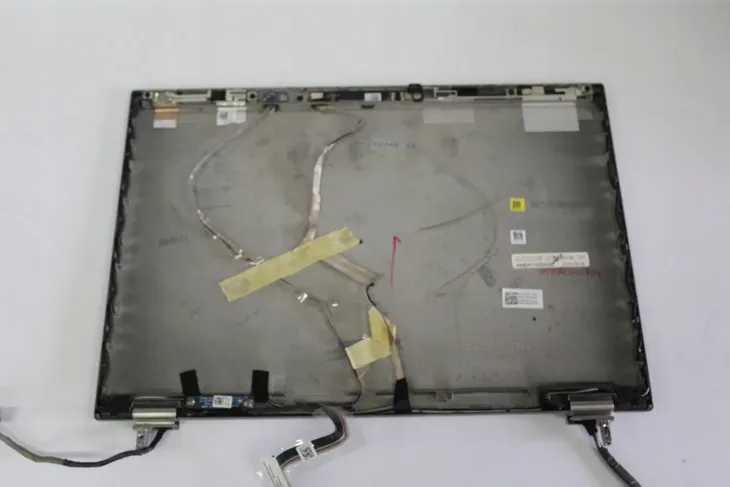 klapa-matrycy-dell-e6410-stan-powystawowy-kod-producenta-pm-dell-e6410-a10517-0h61gf