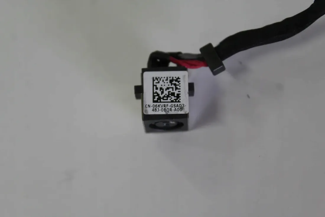 gniazdo-zasilania-dell-e7440