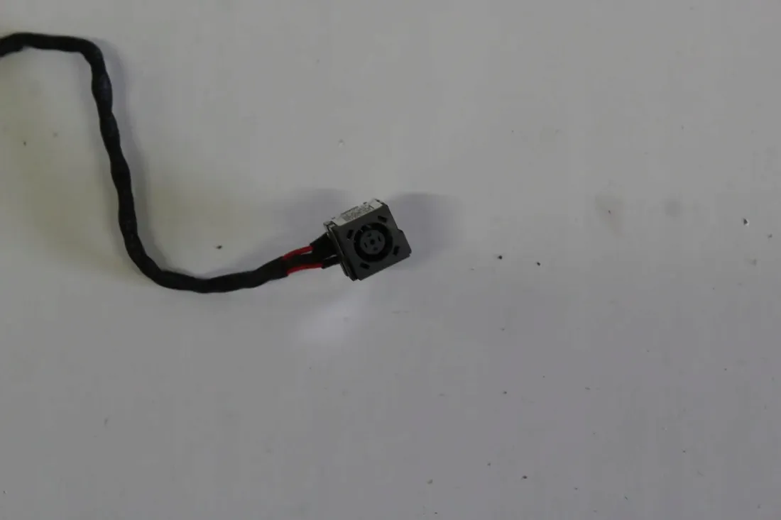 gniazdo-zasilania-dell-e6410