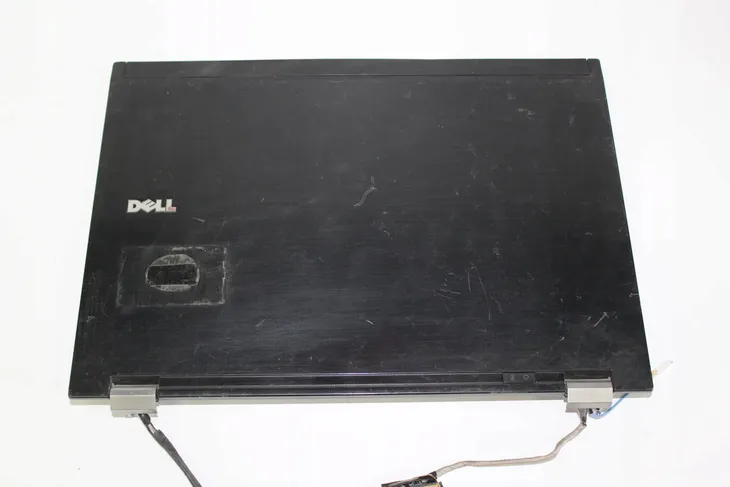 klapa-matrycy-dell-e6400-do-laptopow-dell