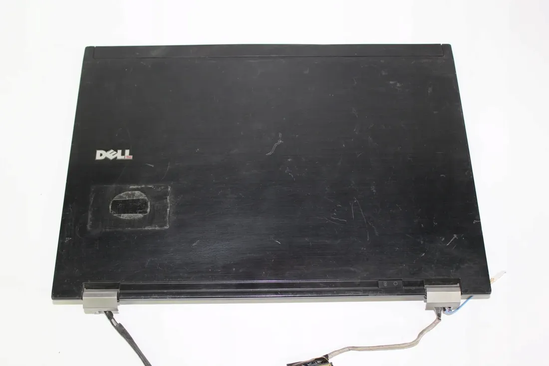 klapa-matrycy-dell-e6400