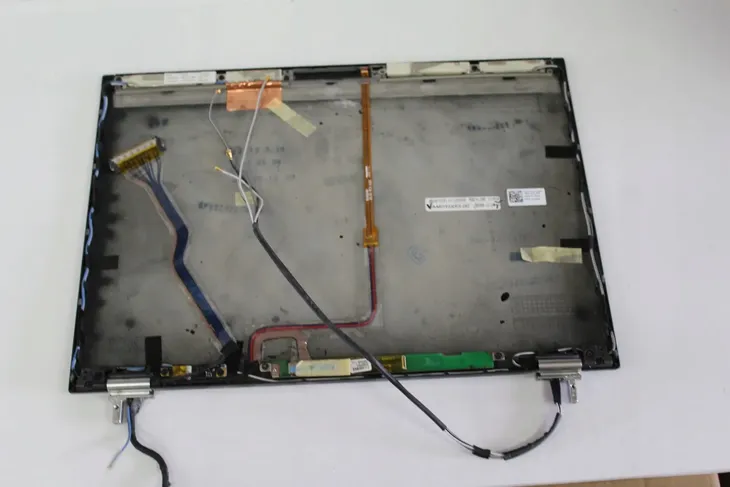 klapa-matrycy-dell-e6400-do-laptopow-dell-kod-producenta-0k802r-0mt649-0k094p