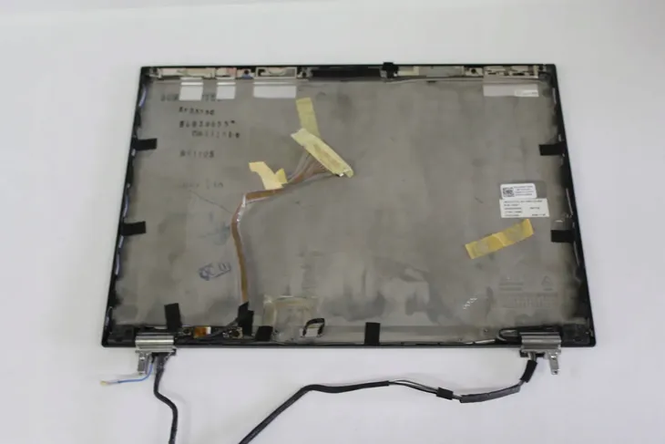 klapa-matrycy-dell-e6400-stan-powystawowy-kod-producenta-0k802r-0mt649-0k094p-do-laptopow-dell