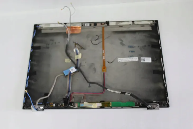 klapa-matrycy-dell-e6400-do-laptopow-dell-kod-producenta-0k802r-0mt649-0k094p-stan-powystawowy