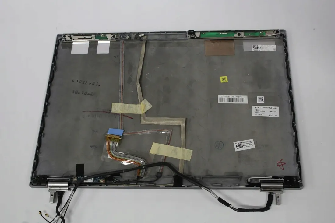 klapa-matrycy-dell-e6410