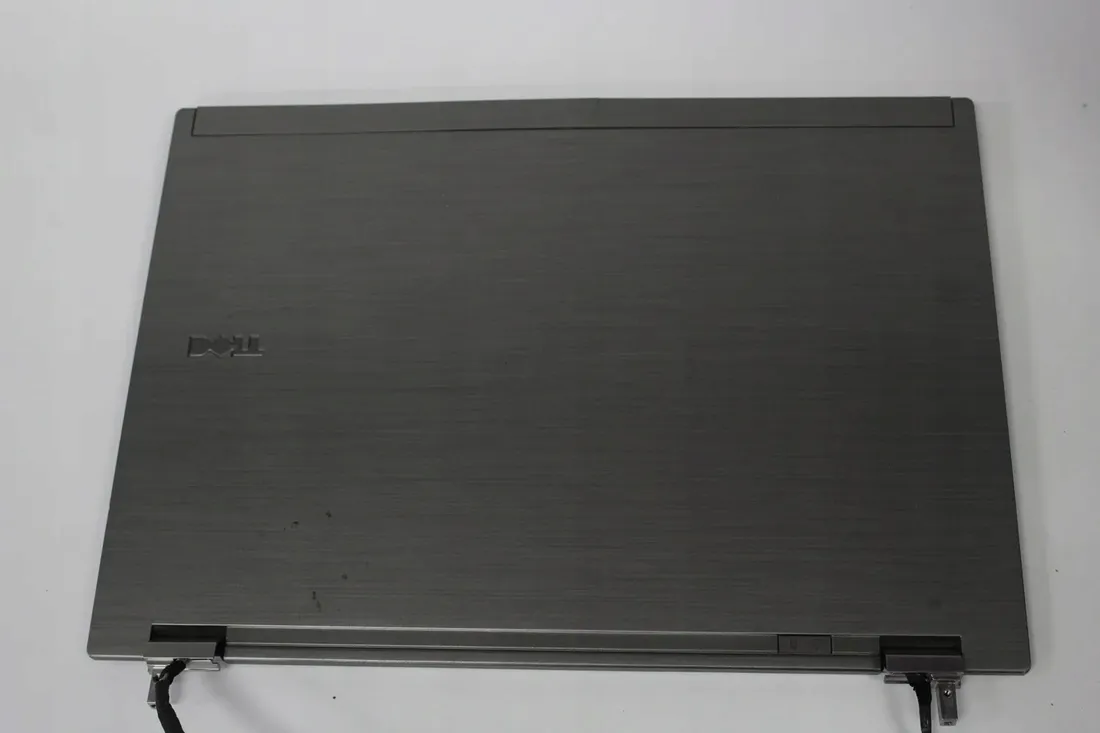 klapa-matrycy-dell-e6410