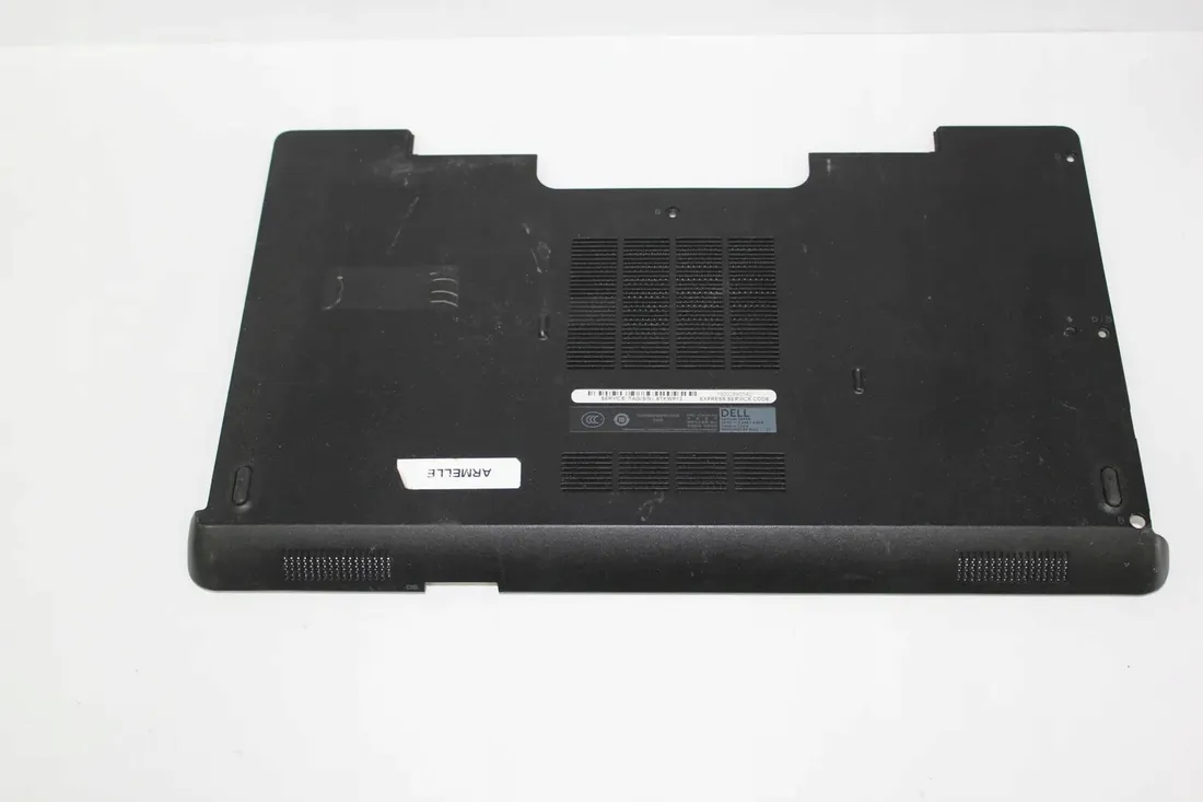 zaslepka-dolna-dell-e6440