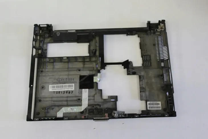 dolna-obudowa-hp-2540p