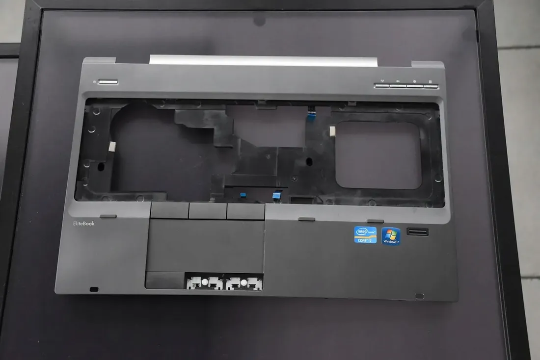 palmrest-hp-elitebook-8560w