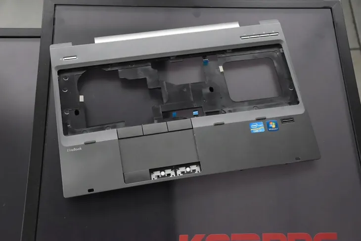 palmrest-hp-elitebook-8560w