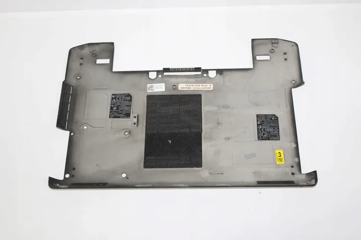 dolna-zaslepka-dell-e6420-do-laptopow-dell-kod-producenta-dp-n-025v3n