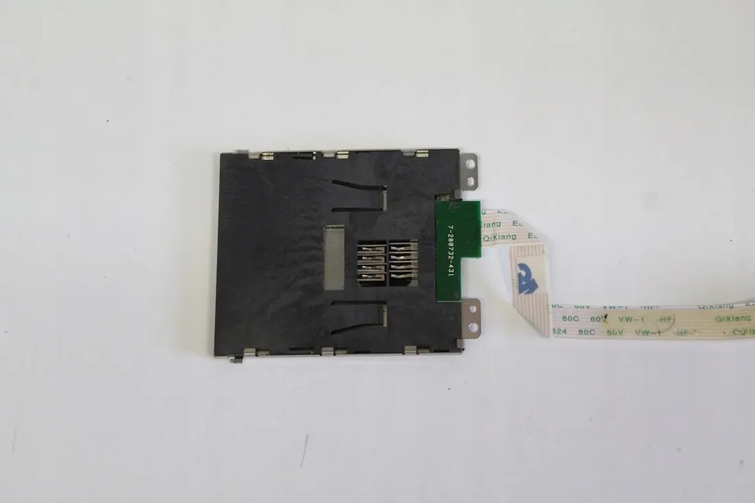 czytnik-smart-card-dell-e5470