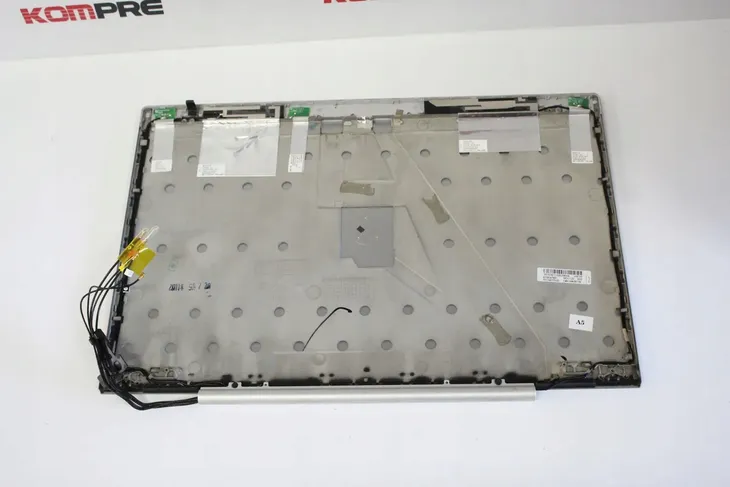 klapa-matrycy-hp-8460p