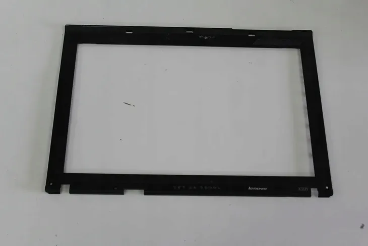 ramka-matrycy-lenovo-x201-do-laptopow-ibm-lenovo