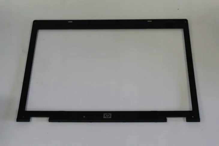 ramka-matrycy-hp-nc6400