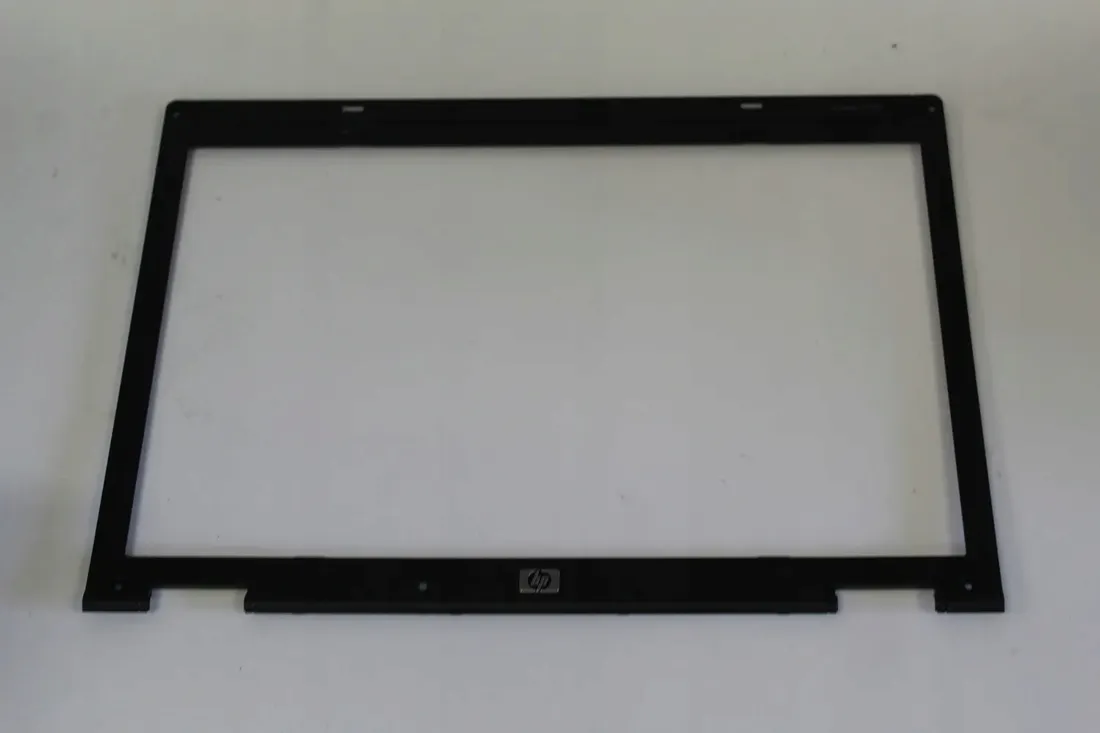 ramka-matrycy-hp-nc6400