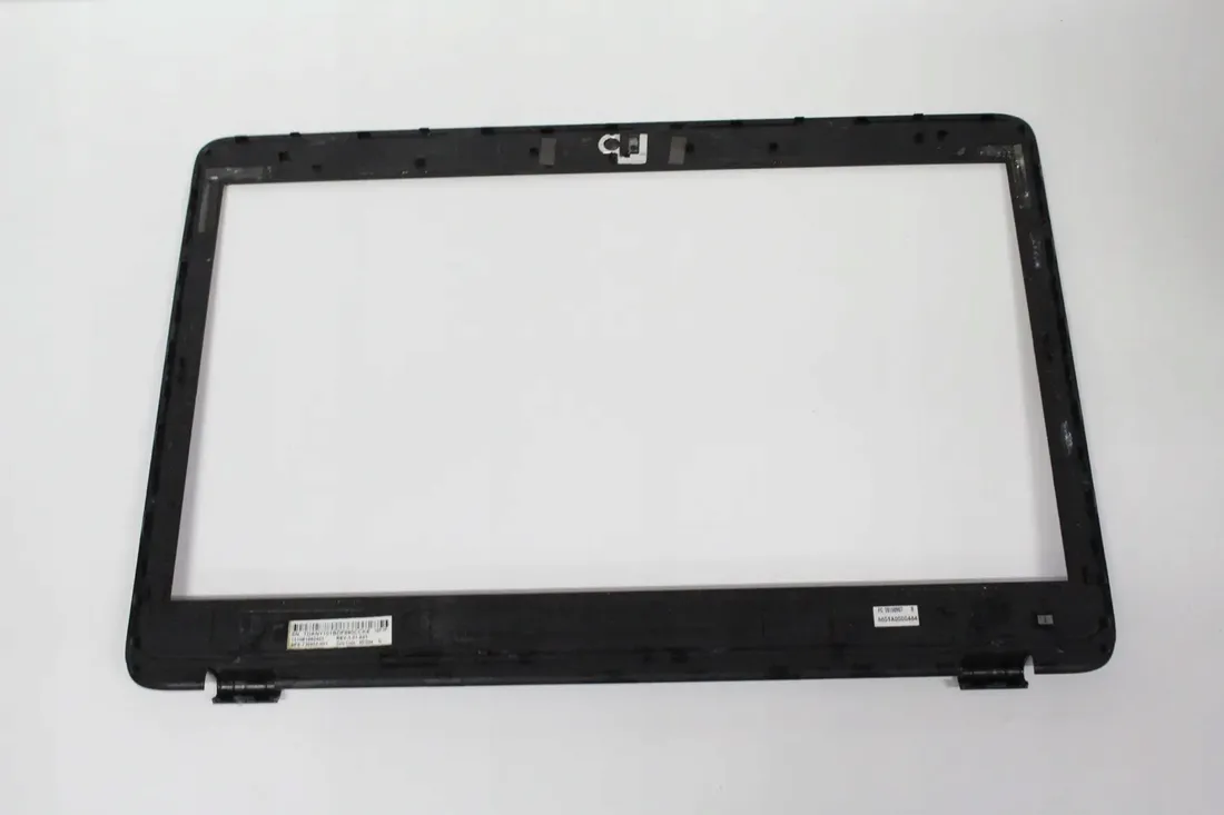 ramka-matrycy-hp-840-g1