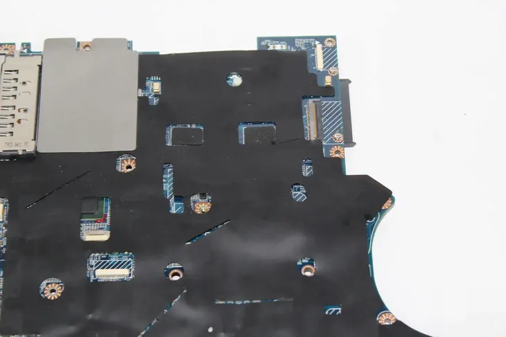 plyta-glowna-dell-e6500-model-e6500