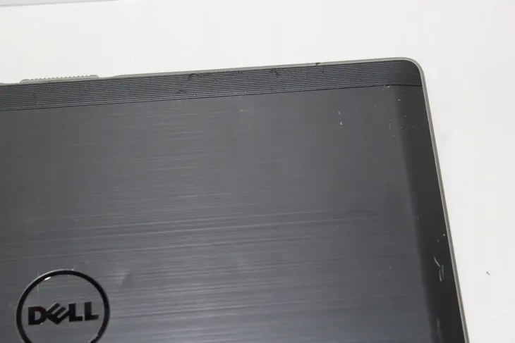 klapa-matrycy-dell-e6420