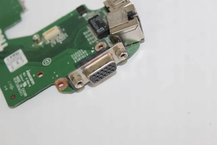 modul-usb-vga-lan-dell-e5420-kod-producenta-63n3k