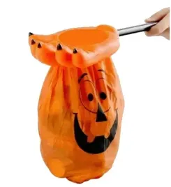 worek-na-cukierki-slodycze-halloween-lapka-dynia-czaszka-mix-wzorow-1-szt
