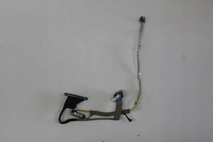 tasma-matrycy-dell-e4310