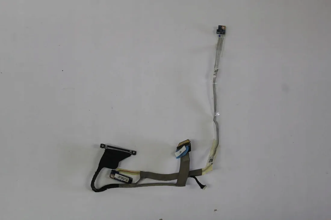 tasma-matrycy-dell-e4310