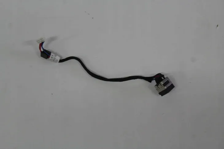 gniazdo-zasilania-dell-e5530-rodzaj-oryginal