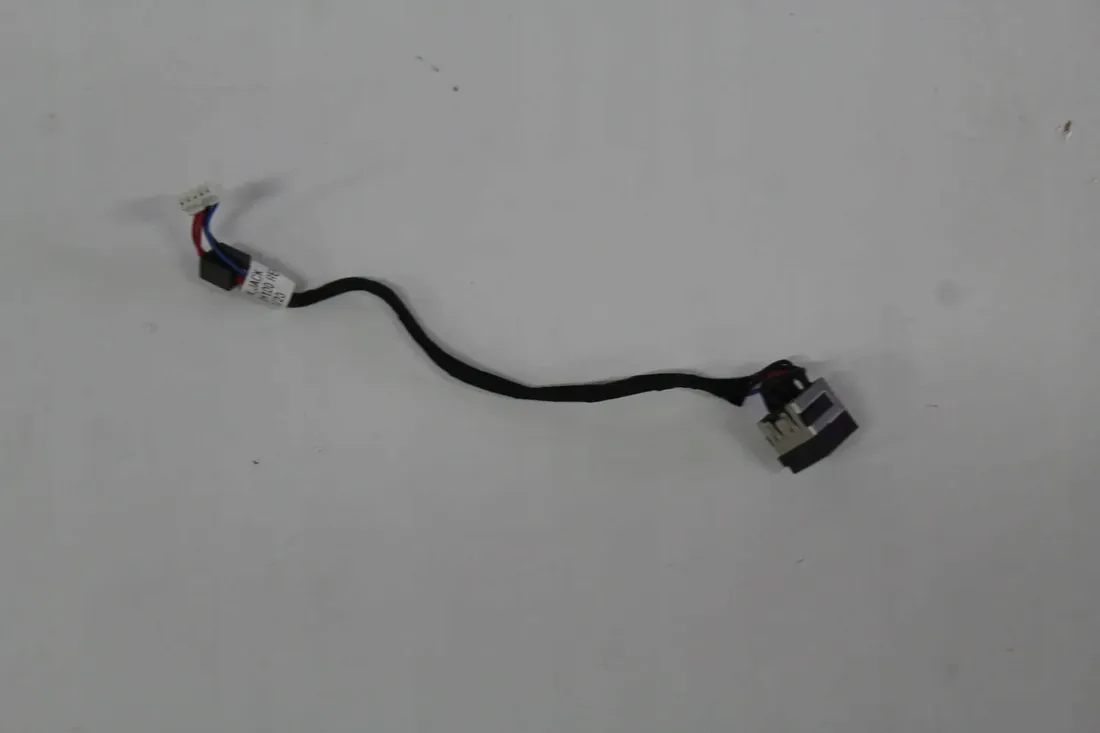 gniazdo-zasilania-dell-e5530