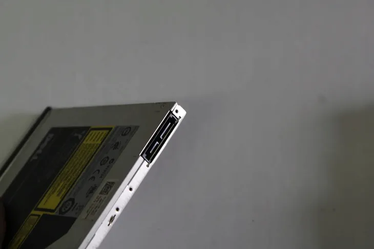 naped-cd-dvd-dell-latitude-e6400-precision-m4400