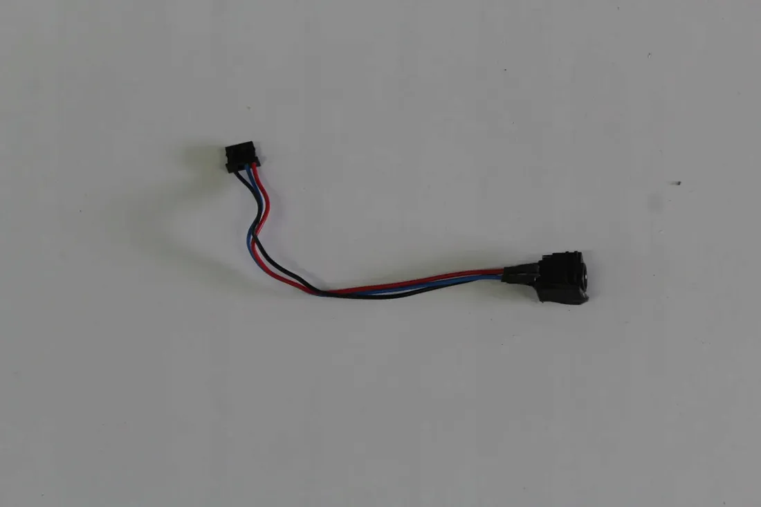 gniazdo-zasilania-fujitsu-e754-e756