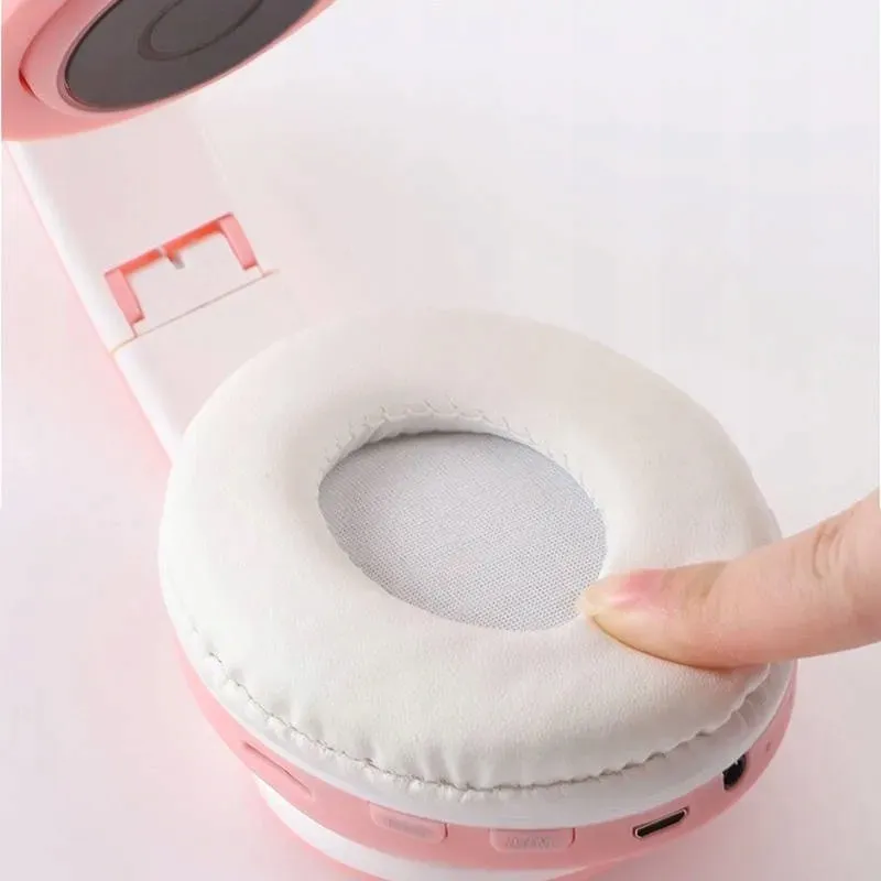 sluchawki-bezprzewodowe-bluetooth-dla-dzieci-led