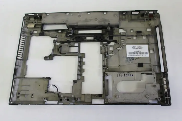 obudowa-dolna-hp-8560p-do-laptopow-hp-compaq