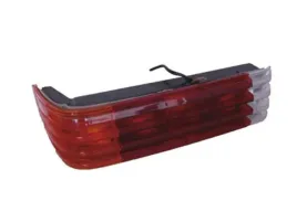 lampa-zesp-mb-303-prawa-z-obudowa