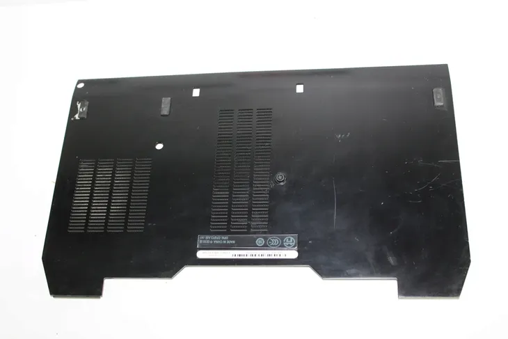 dolna-zaslepka-dell-e6410-do-laptopow-dell