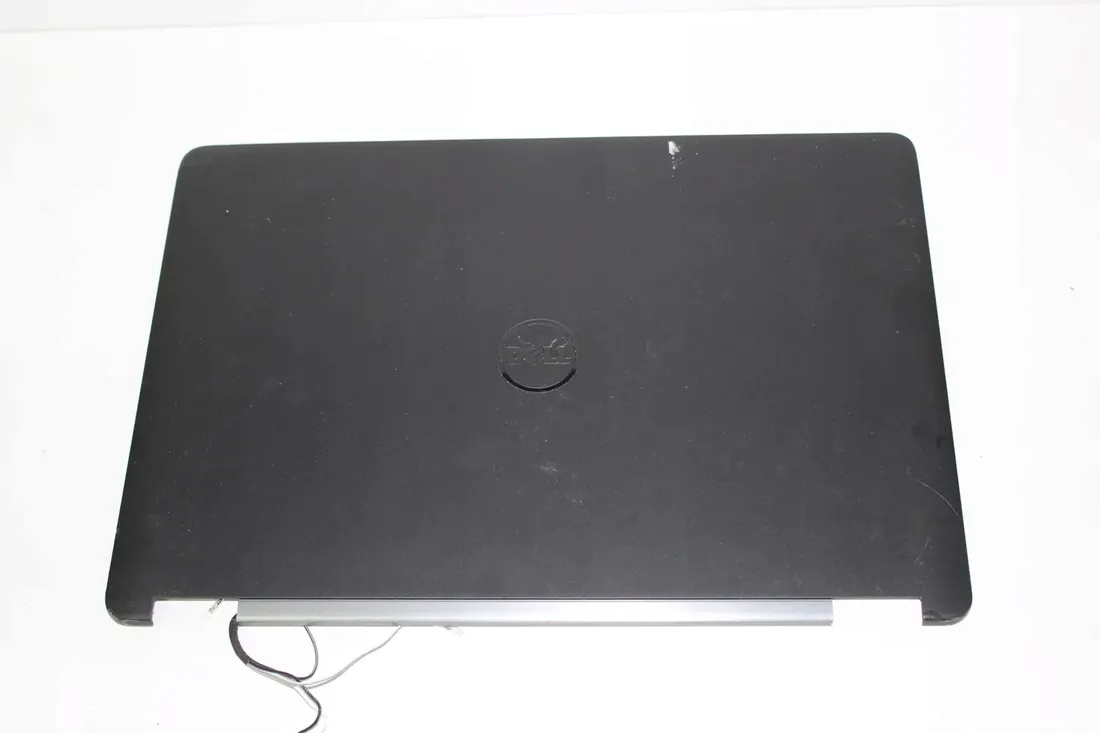 klapa-matrycy-dell-e7470