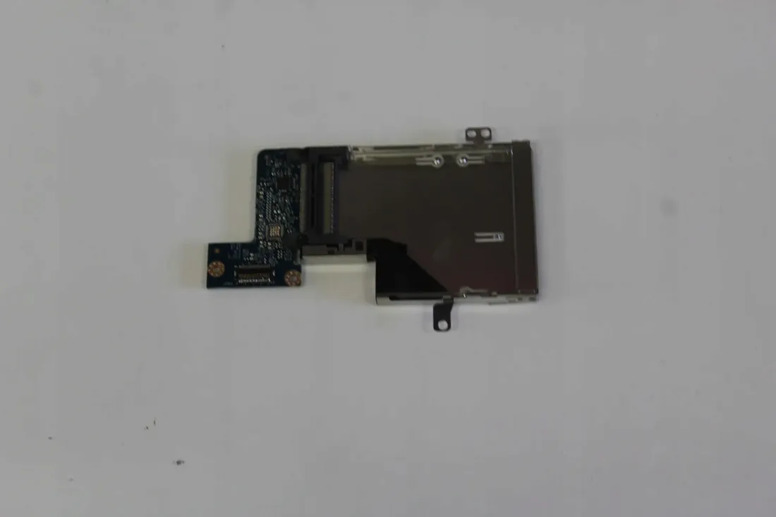 czytnik-pcmcia-dell-e5430