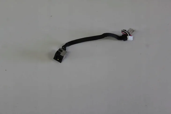 gniazdo-zasilania-dell-e5430