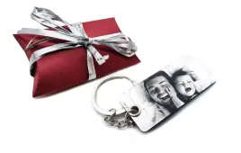 brelok-ze-zdjeciem-dedykacja-prezent-na-swieta-prezent-pod-choinke-mikolaj