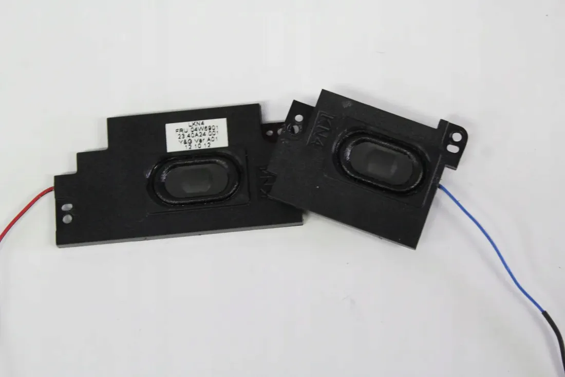glosniki-lenovo-thinkpad-t530