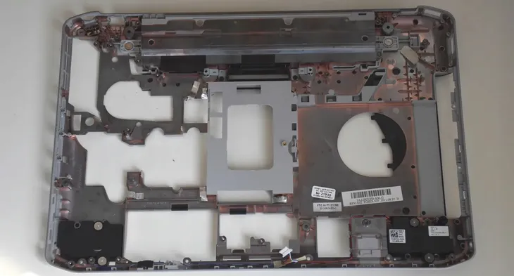 dell-e5420-obudowa-kadlubek