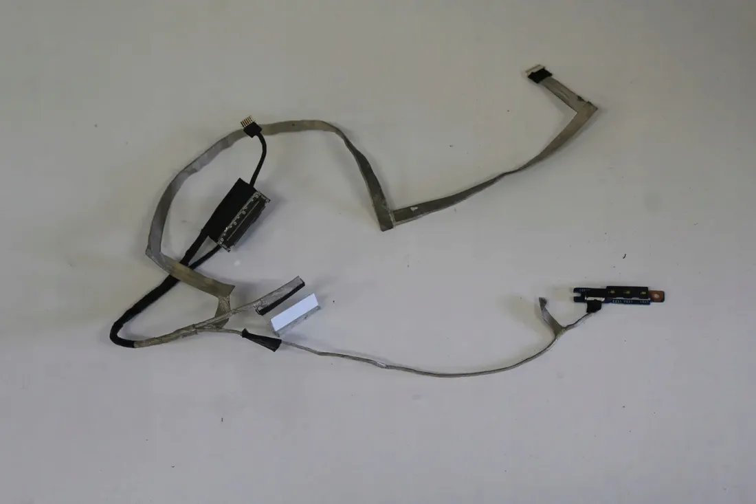 tasma-matrycy-dell-e7450