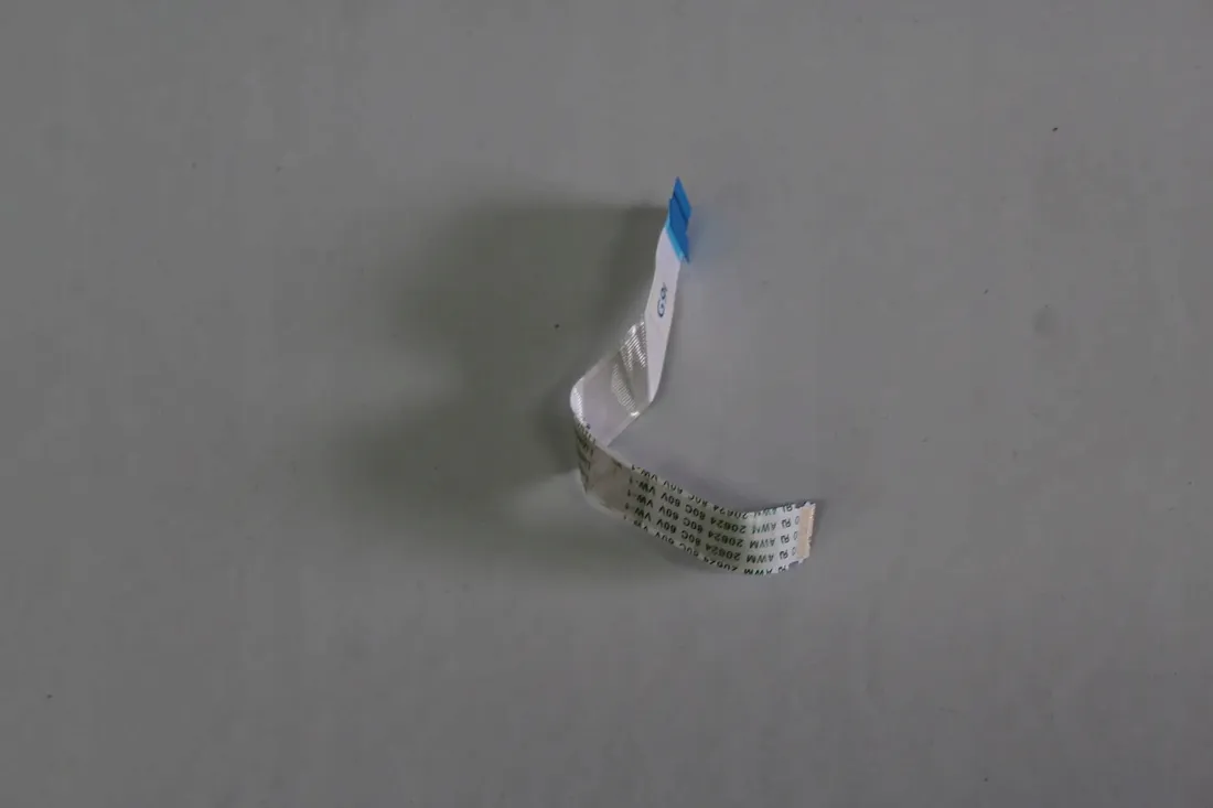 tasma-touchpada-dell-e5470